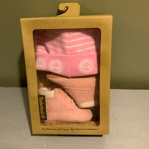 Timberland Pink Baby Booties and Hat Set size 0